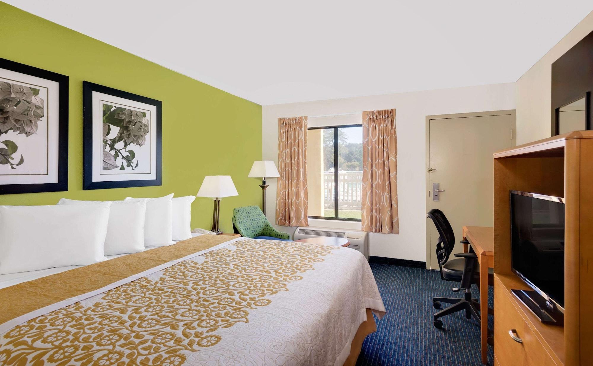 Days Inn By Wyndham Easton Exteriör bild